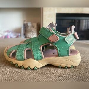 Hiking shoe toddler size 8